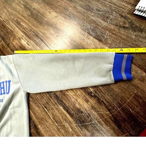 NWT!! "GILBERT‎ HALL REAL HU" Sweatshirt, Size L - Picture 6 of 8